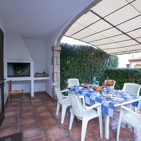 Daire Sleeps 6 T421659 Budoni
