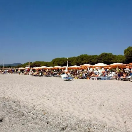 Sleeps 6 T421659 Daire Budoni