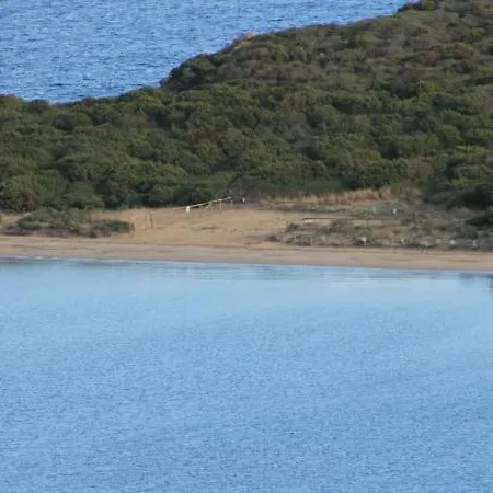 Sleeps 6 T421659 Budoni
